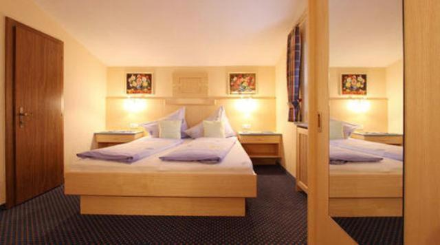 Gaestehaus Veit Fiegl Solden Room photo